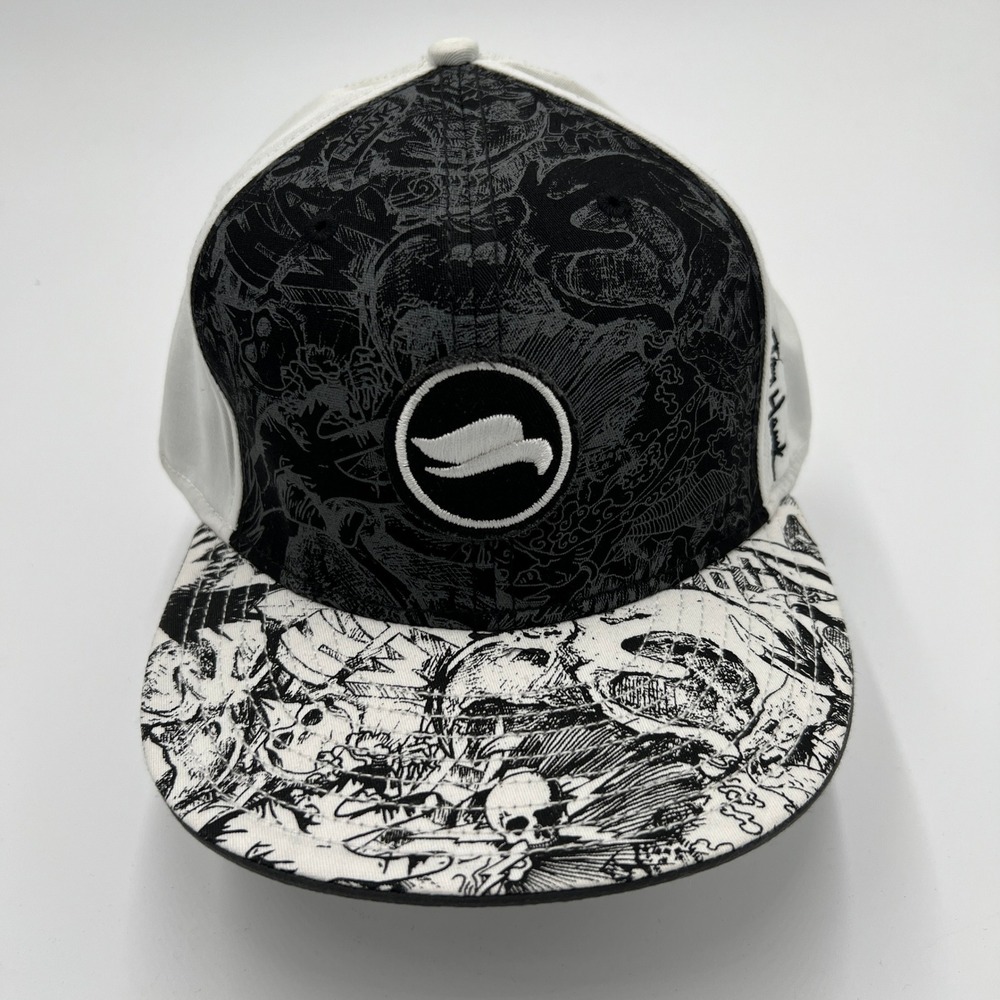 Tony Hawk A-Flex Fitted Hat Cap White Black Skulls Graphic Print L/XL NWT